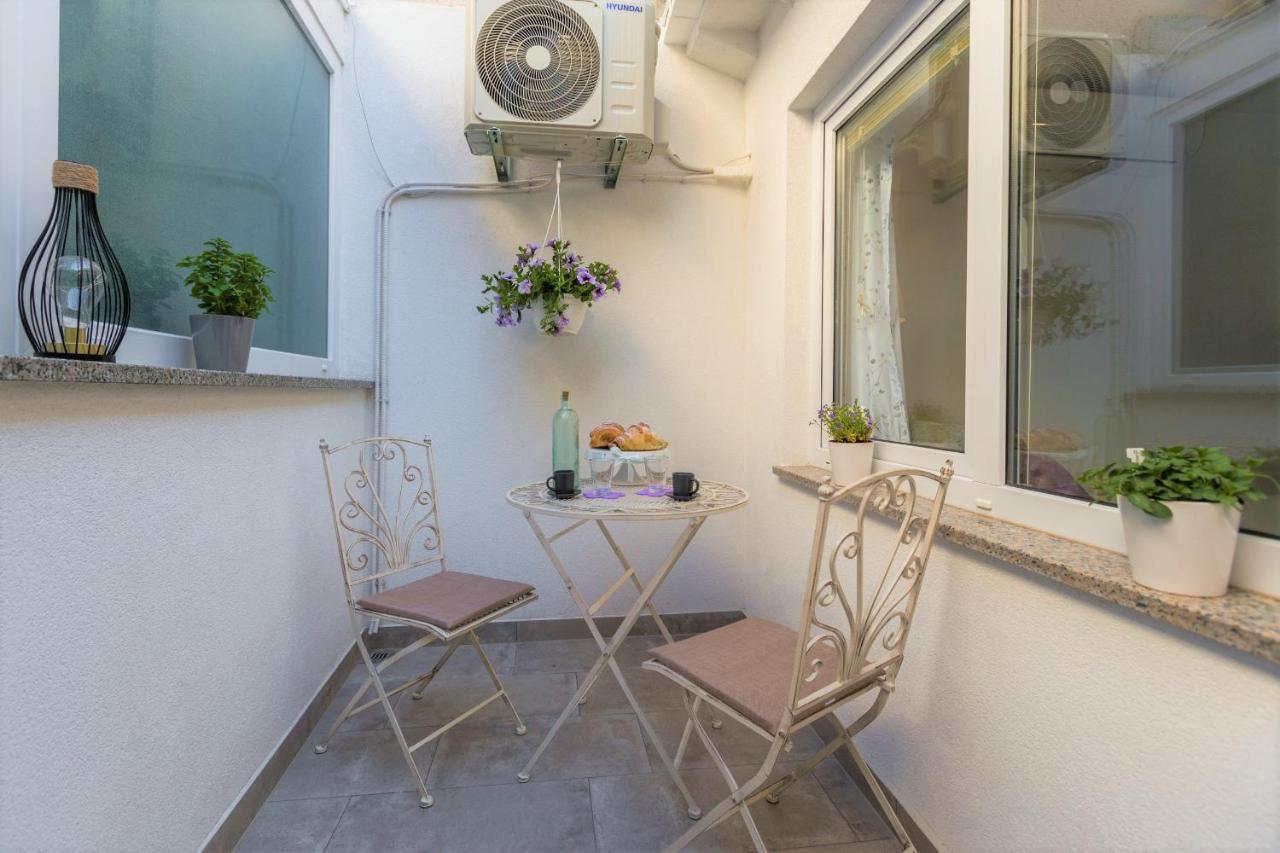 Apartment Lacea Pula Exteriör bild